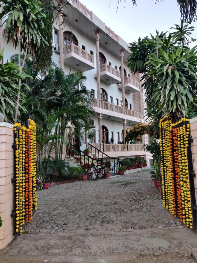 Hotel Fort View Tikamgarh Eksteriør bilde