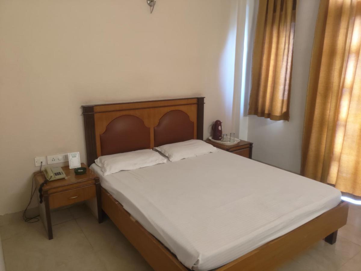 Hotel Fort View Tikamgarh Eksteriør bilde