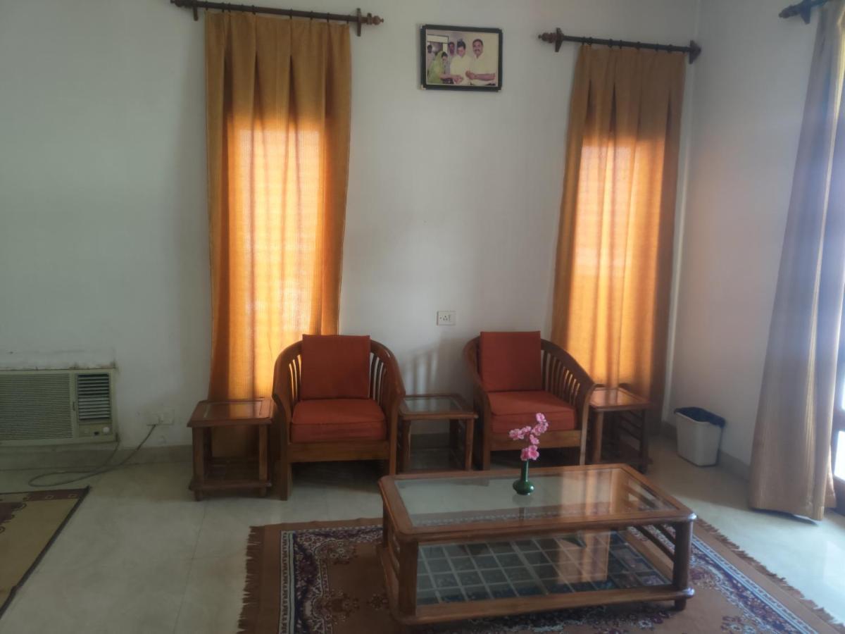 Hotel Fort View Tikamgarh Eksteriør bilde